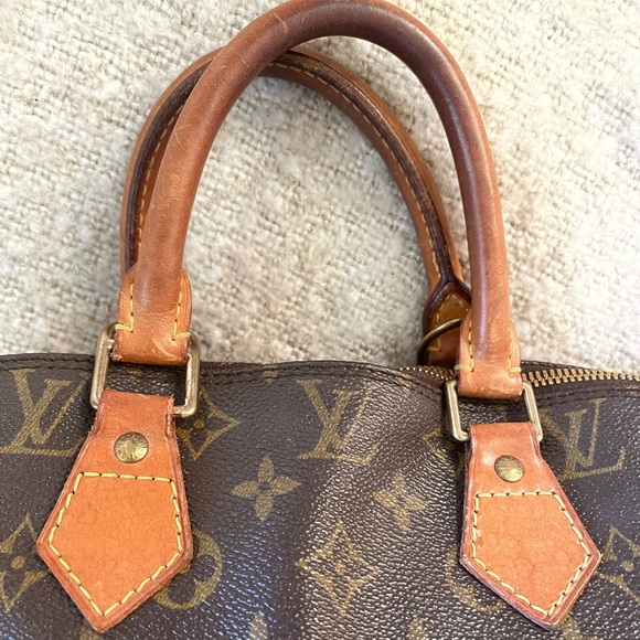 Louis Vuitton Alma PM VI 1915 November 1995 in France - Picture 3 of 11